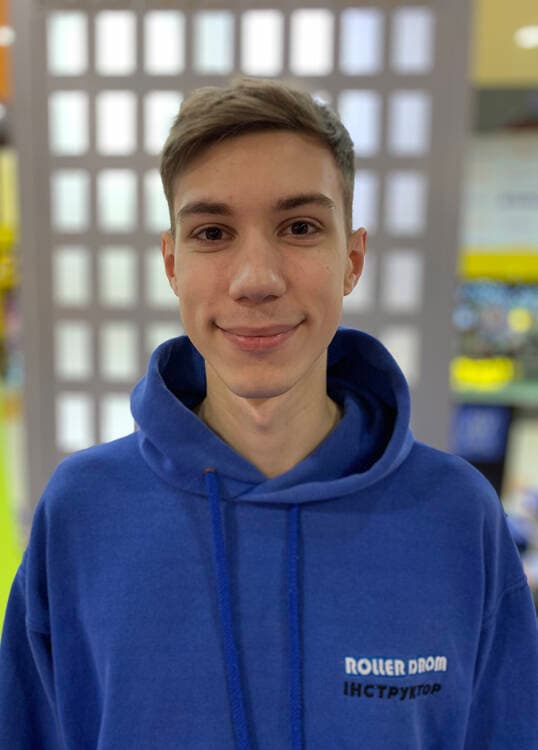 Данил Семилов