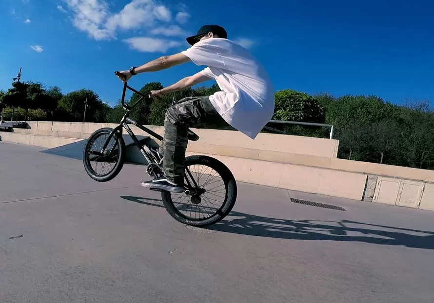 8 трюков на bmx