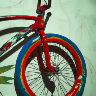 Як виміряти натяг спиць велосипеда