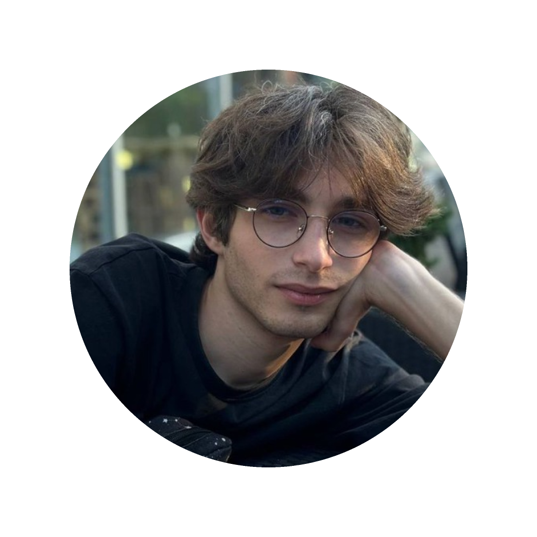 Виталий Брума — Менеджер по заказам