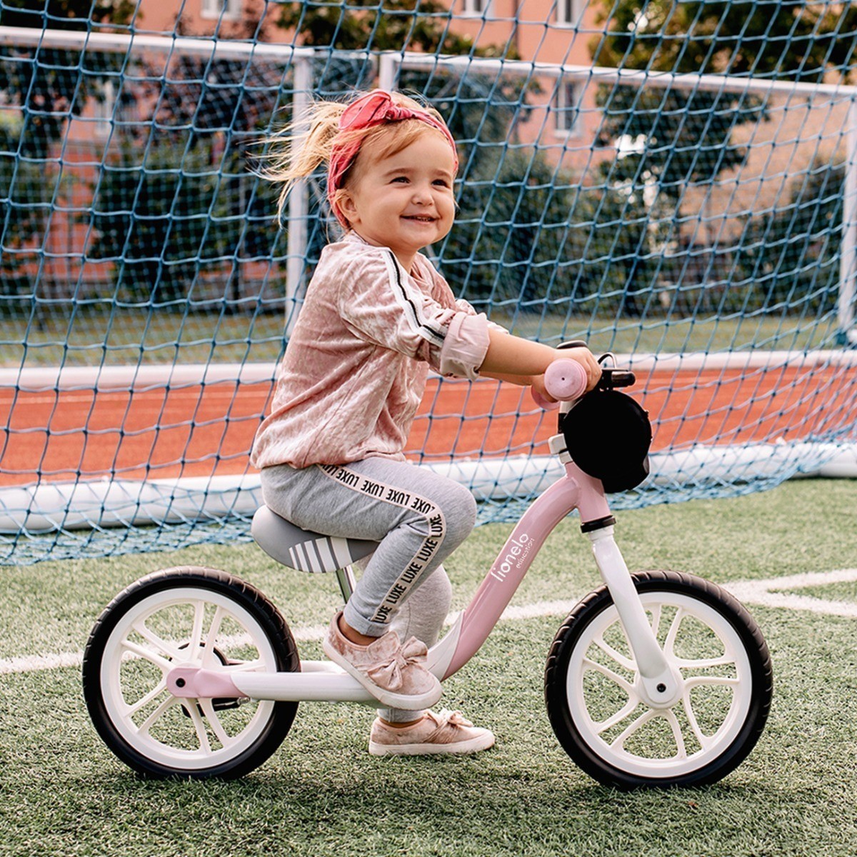 Біговел Lionelo ARIE INDYGO, укр, укр