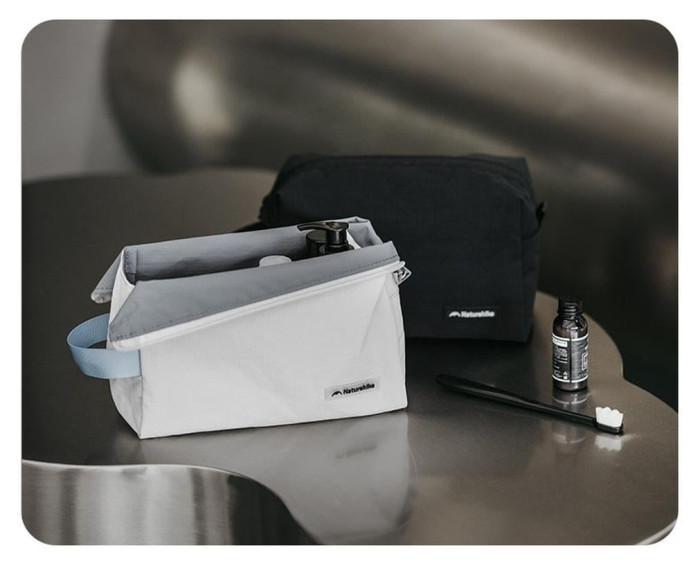 Косметичка Naturehike CNK2450XB024, розмір L, чорна