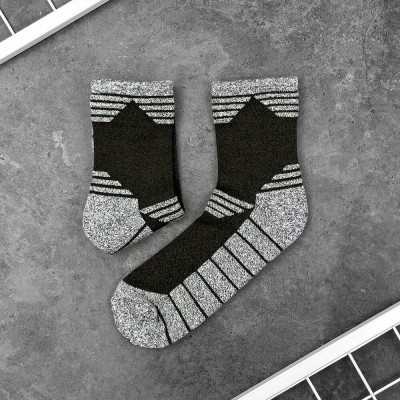 Чоловічі спортивні шкарпетки Pobedov Heat хакі з сірими вставками