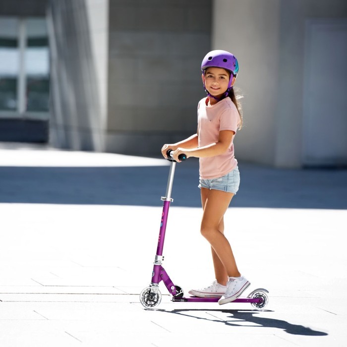 Самокат MICRO серии "Sprite LED" – ФІОЛЕТОВИЙ (складаний, дека у смужку, до 100 kg, двоколісний, сві, укр, укр