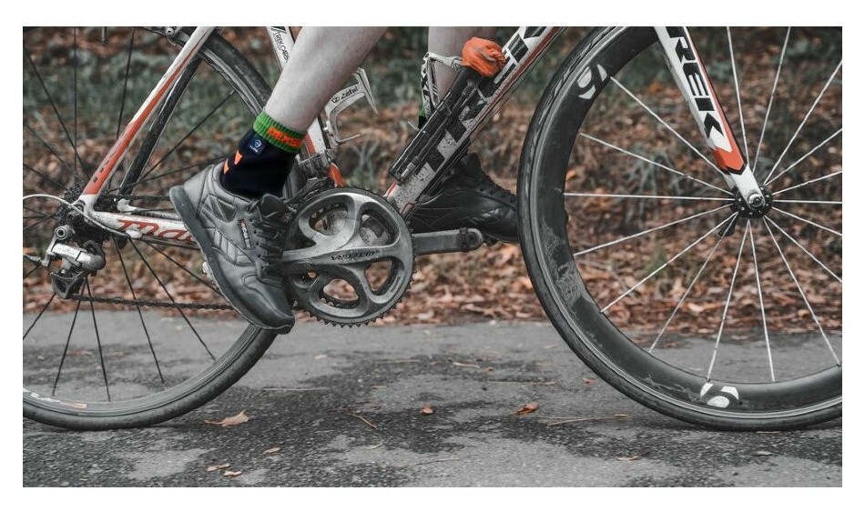 Носки водонепроницаемые Dexshell Running, p-p S, с оранжевыми полосами.