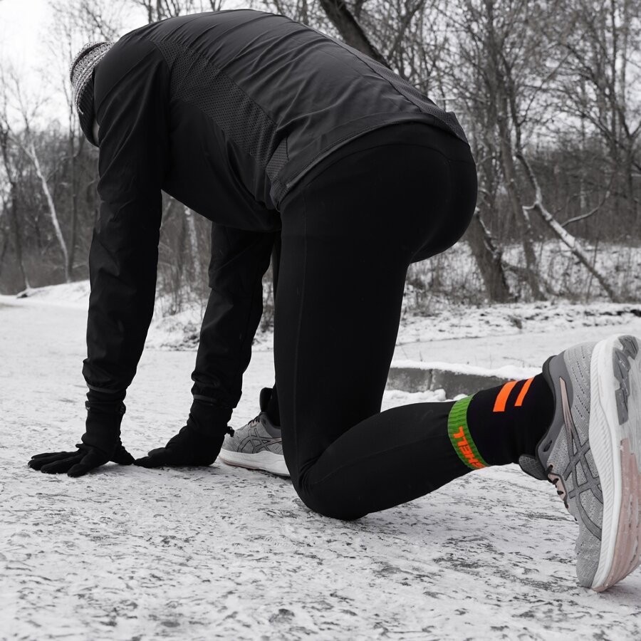 Носки водонепроницаемые Dexshell Running, p-p S, с оранжевыми полосами.