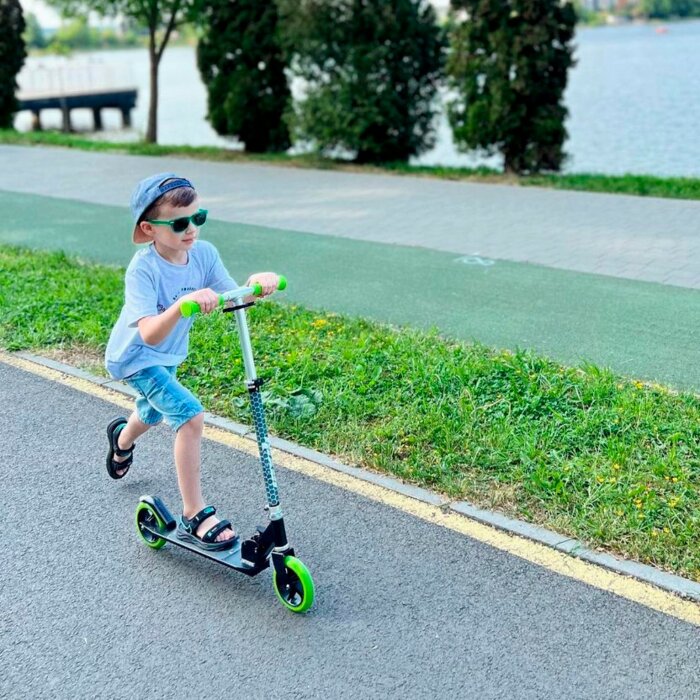 Скутер серии - PROFESSIONAL 145 (алюмин., 2 колеса, груз. до 100 кг)