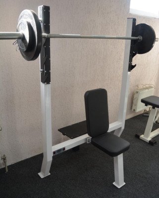 Тренажер Жим сидячи