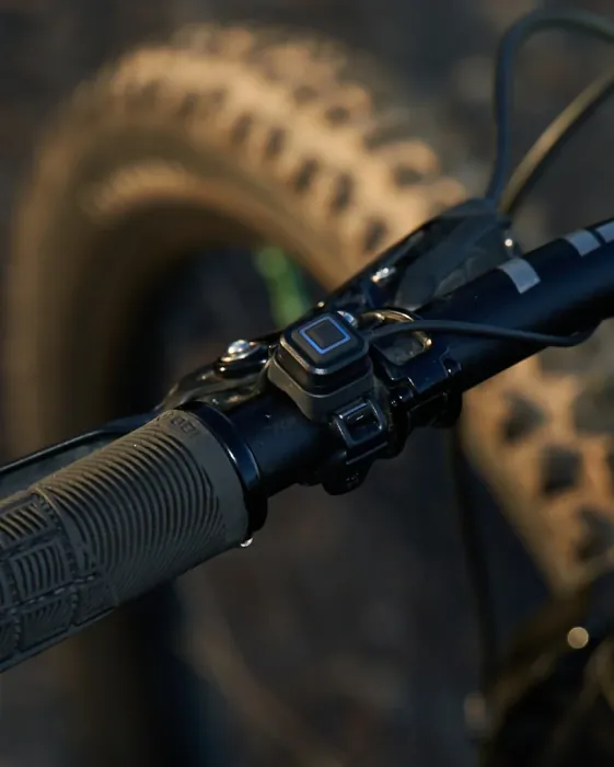 Фара Knog Blinder X 2300 + 10,000 mAh Battery