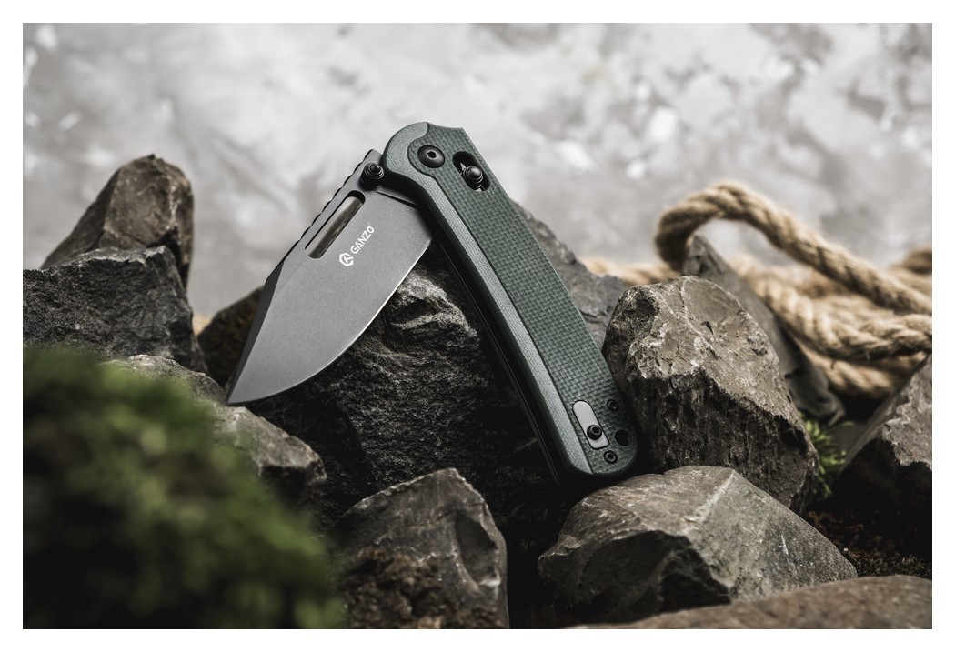 Чем складной Ganzo G768PT-GB сине-зеленый, черный клинок