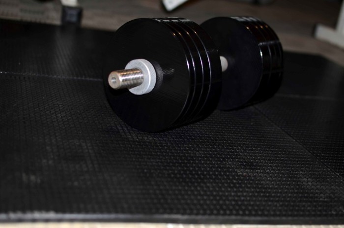 Коврик резиновый 500 х 500 х 7 под штангу или гантели