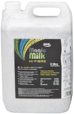 Герметик для камер и бескамерных покрышек латексный OKO Magik Milk Hi-Fiber Race 5000 мл (шприц для заливки в комплекте)