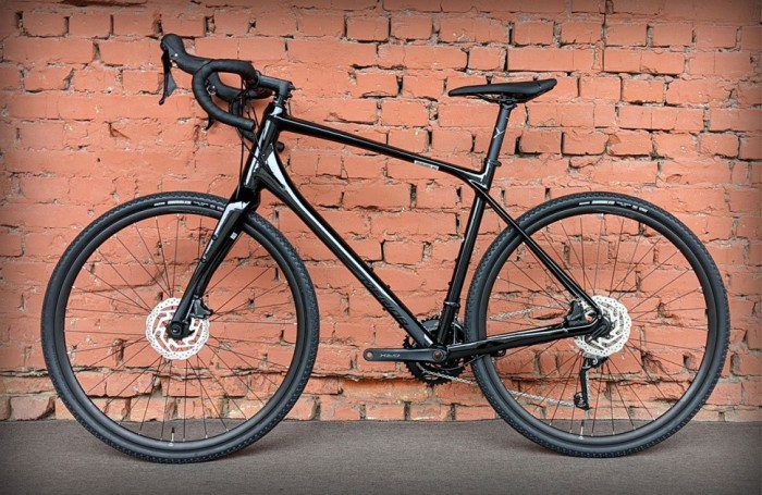 Велосипед 28" Merida Silex 400 Glossy Black (2023)