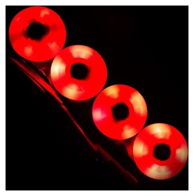 Колеса для роликов Flying Eagle Lazerwheelz-Sparkle 80 mm, серые, светящиеся красным (4 pack)