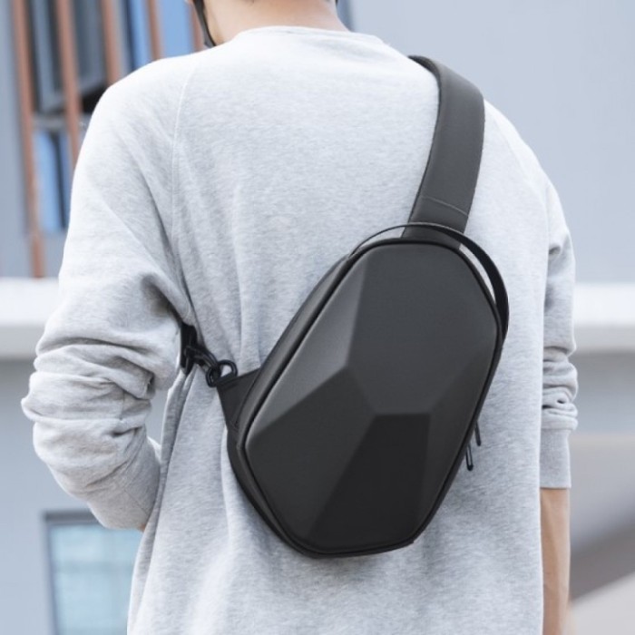 Сумка с одной лямкой Mark Ryden Mini Carbon MR7507