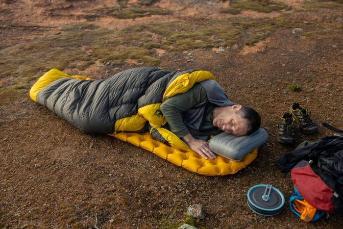 Коврик надувной Sea to Summit Ultralight XR Insulated Air Mat, Arrowwood, Small