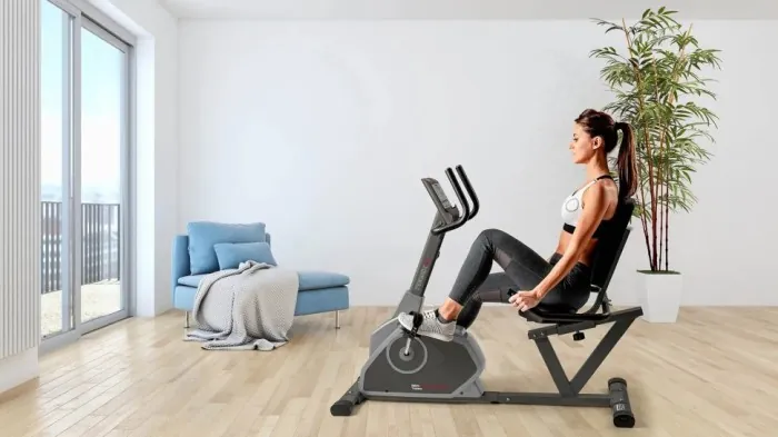 Горизонтальный велотренажер Toorx Recumbent Bike BRXR 65 Comfort