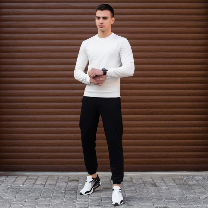 Свитшот мужской однотонный молочный Pobedov 001