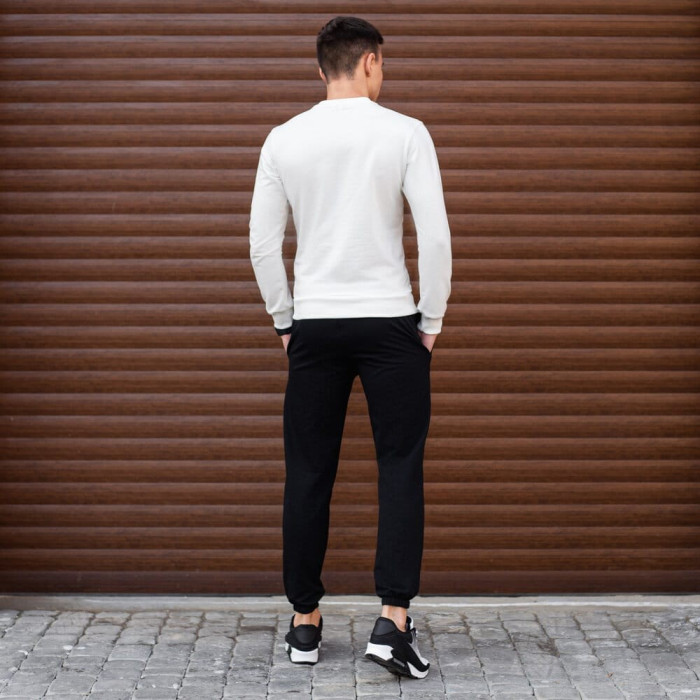 Свитшот мужской однотонный молочный Pobedov 001