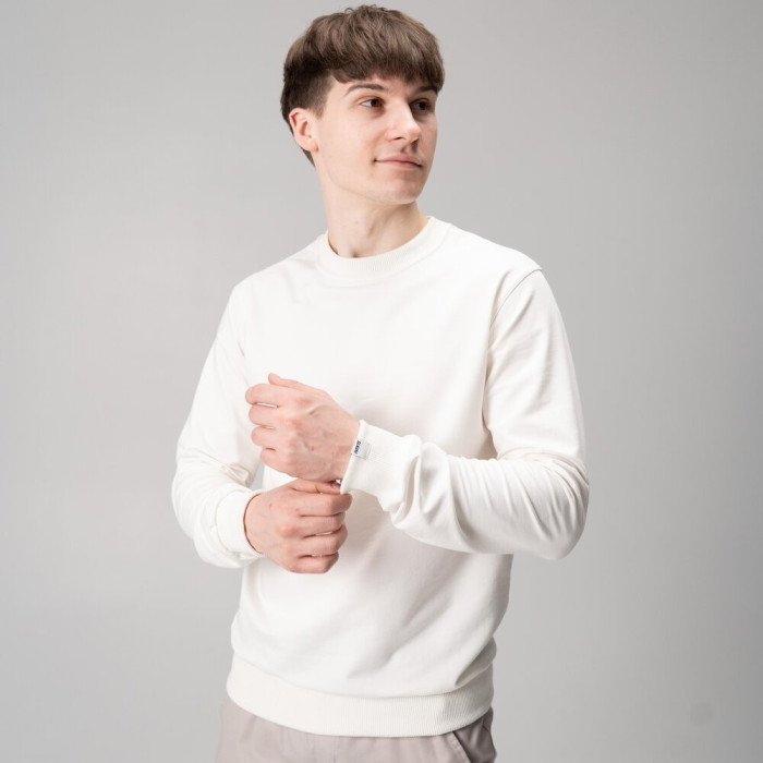 Свитшот мужской однотонный молочный Pobedov 001