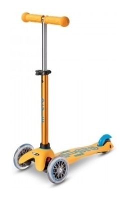 Самокат MICRO серии "Mini Deluxe" - АБРИКОСОВЫЙ (до 50 кг, 3-х колесный)