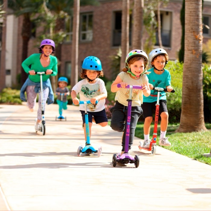 Самокат MICRO серії "Mini Deluxe LED" – БЛАКИТНИЙ ОКЕАН (до 50 kg, 3-х колісний, світло), укр, укр