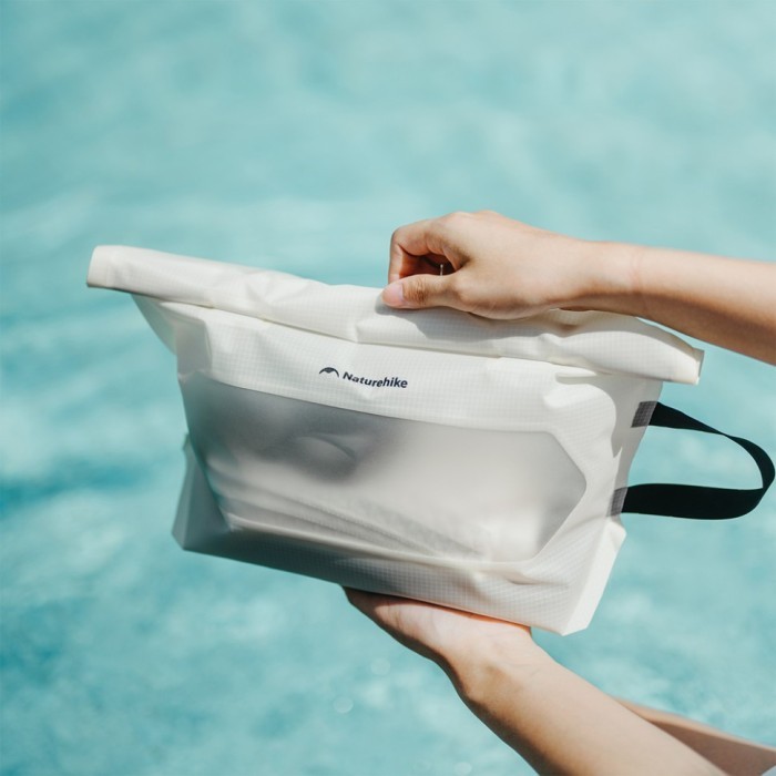 Водонепроникна косметичка Naturehike CNK2450XB021 Far Mountain, чорна, укр, укр