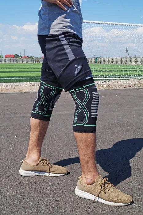 Наколінники PowerPlay 4099 Knee Support Чорно/зелені L/XL (пара)