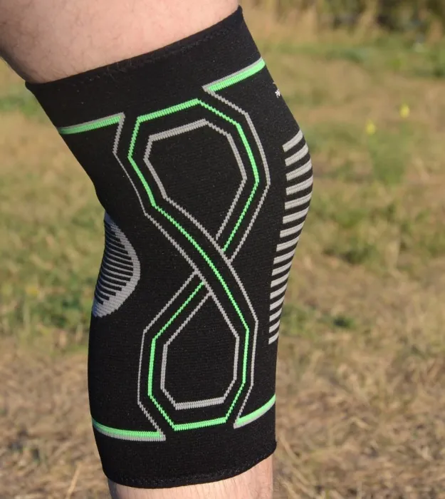 Наколінники PowerPlay 4099 Knee Support Чорно/зелені L/XL (пара)