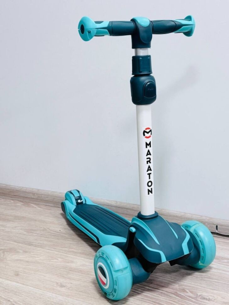 Самокат Maraton Global blue-green (1 шт), укр, укр
