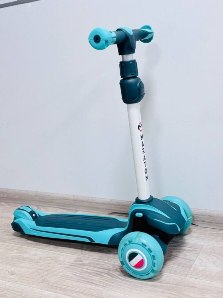 Самокат Maraton Global blue-green (1 шт)