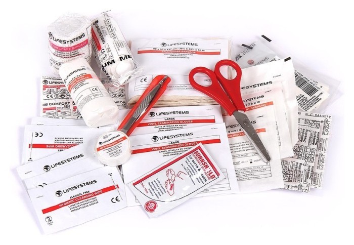 Lifesystems аптечка Adventurer First Aid Kit