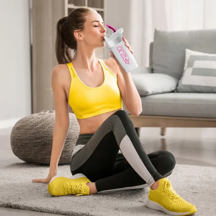 Шейкер спортивный 4FIZJO Ultra 700 мл White/Pink (P-5905973407069)