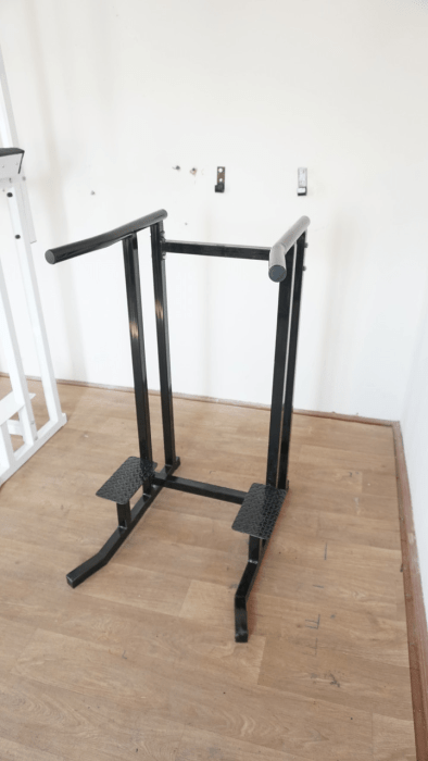 Брусья стационарные