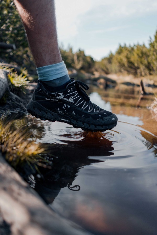 Черевики трекінгові чоловічі Garmont 9.81 BOLT M 41.5 (7.5UK) Black (002499), укр, укр