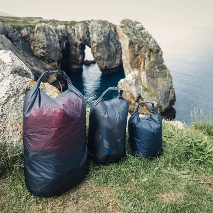 Комплект чехлов Lifeventure Ultralight Dry Bag Set grey Комплект чехлов Lifeventure Ultralight Dry Bag Set grey