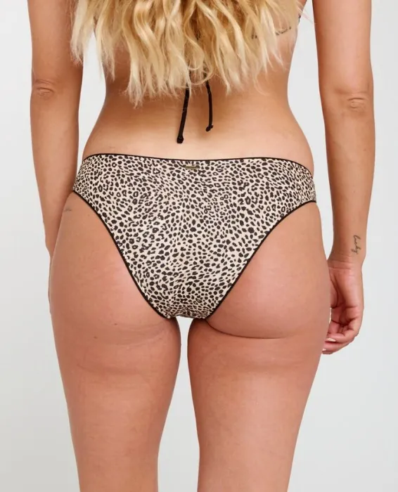 Плавки Rip Curl ( 0ZXWSW ) COASTAL INSTINCT CHEEKY PANT 2026