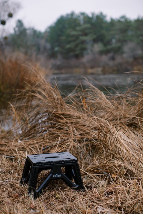 Стілець Tribe Camp Chair Low пластиковий T-EF-0001-black, укр, укр