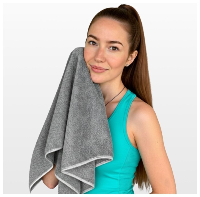 Спортивное полотенце EasyFit RoyalWing 90х50 см из микрофибры + кейс