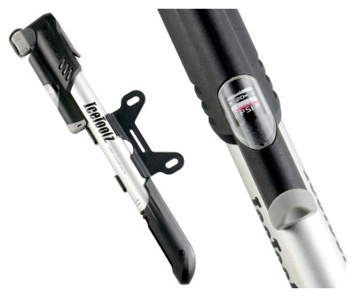 Мінінасос Ice Toolz A251 з манометром, 120psi/8.2bar, "розумний клапан" Presta/Schrader/Dunlop