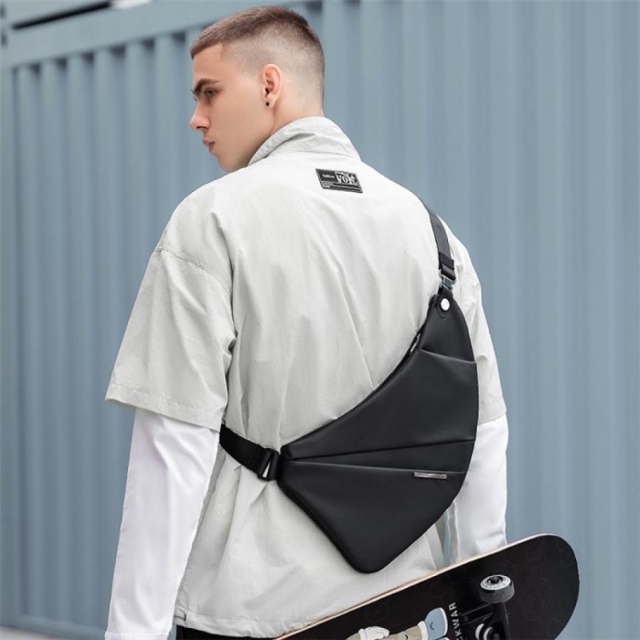 Сумка на плечо Mark Ryden Halfmoon MR2206 Black