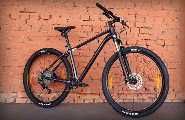 Велосипед 27.5" Merida Big.Seven 200 Dark Silver (2023)
