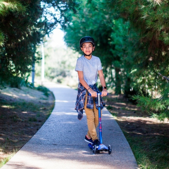 Самокат MICRO серії "Maxi Deluxe" - СИНІЙ (до 50 kg, 3-х колісний, LED), укр, укр
