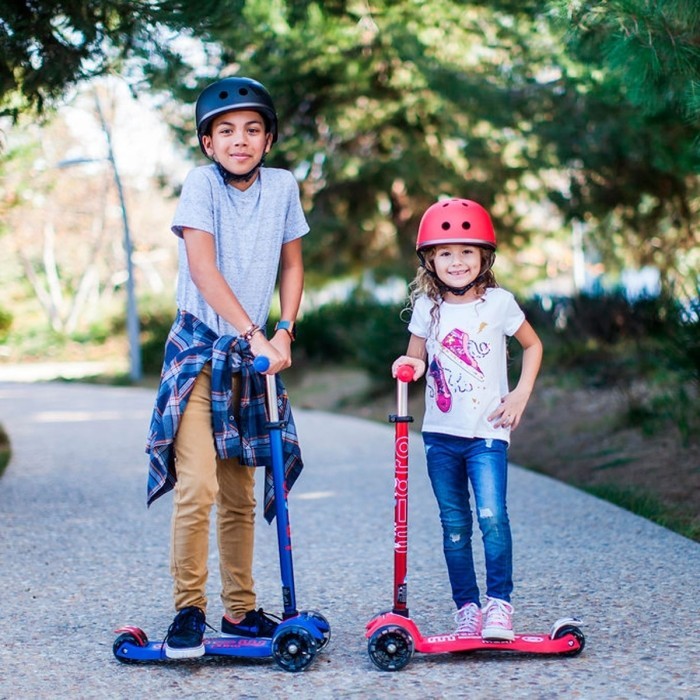 Самокат MICRO серії "Maxi Deluxe" - СИНІЙ (до 50 kg, 3-х колісний, LED), укр, укр