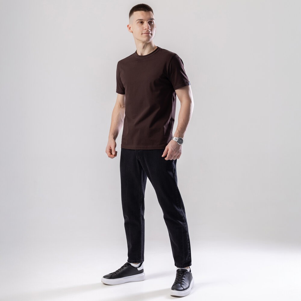 Мужская футболка хлопковая Pobedov Peremoga шоколадная