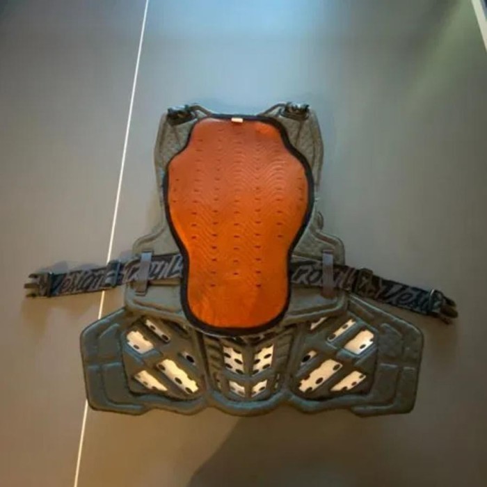 Защита тела TLD ROCKFIGHT CE FLEX CHEST PROTECTOR [BLACK] XL/XXL