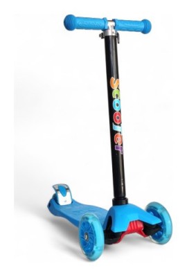 Дитячий самокат Scooter Maxi Light 072