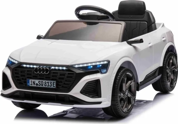 Дитяча акумуляторна машинка Audi SQ8 Біла