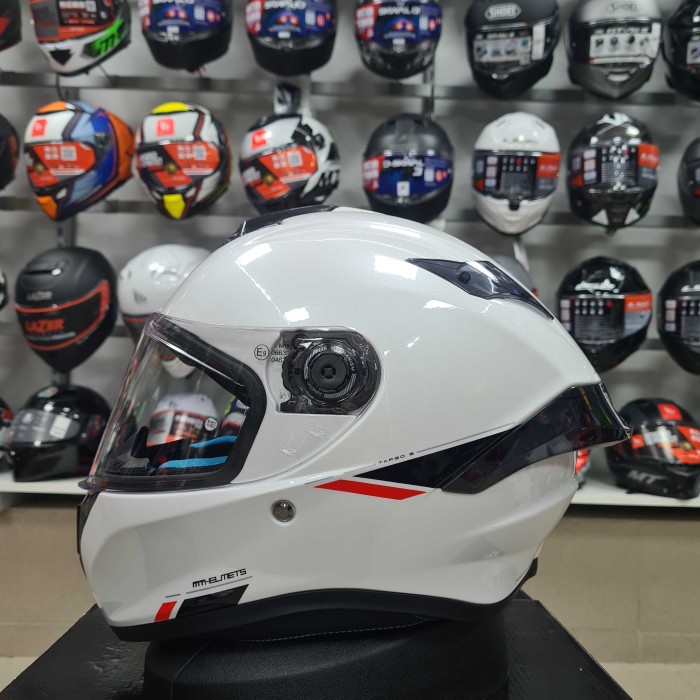 Мотошолом MT Targo S Solid A0 Gloss White ECE2206