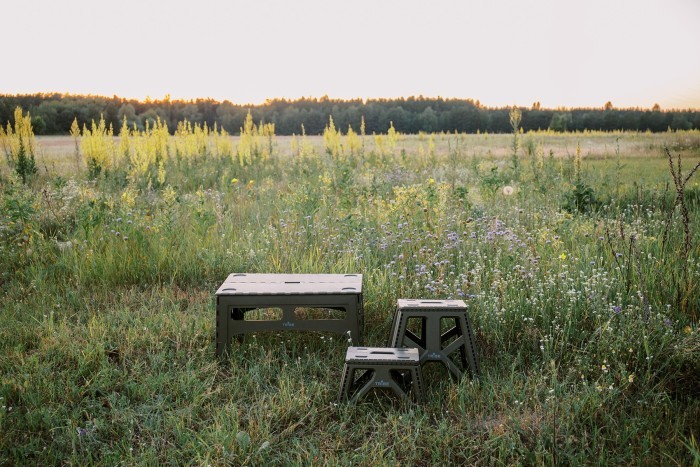 Стіл Tribe Camp Table Low пластиковий T-EF-0003-olive, укр, укр